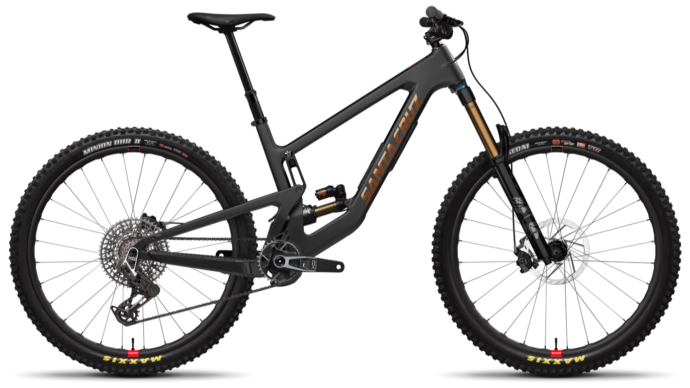 Santa Cruz Megatower 2025 in Matte Black – vielseitiges Carbon-Enduro mit modernem VPP-Fahrwerk, erhältlich bei Gravity & Sons in Helmbrechts, Oberfranken.