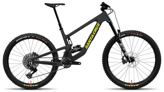 Santa Cruz Nomad 2026 in Matte Black – erhältlich bei Gravity & Sons in Helmbrechts, Oberfranken