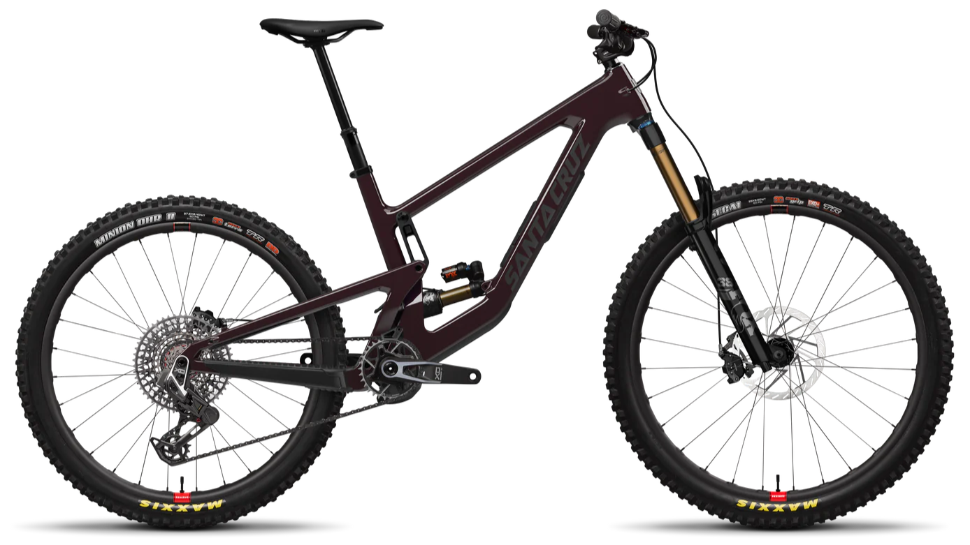 Santa Cruz Nomad 2025 in Gloss Stormbringer Purple – High-End-Enduro mit VPP-Fahrwerk, erhältlich bei Gravity & Sons in Helmbrechts, Oberfranken.
