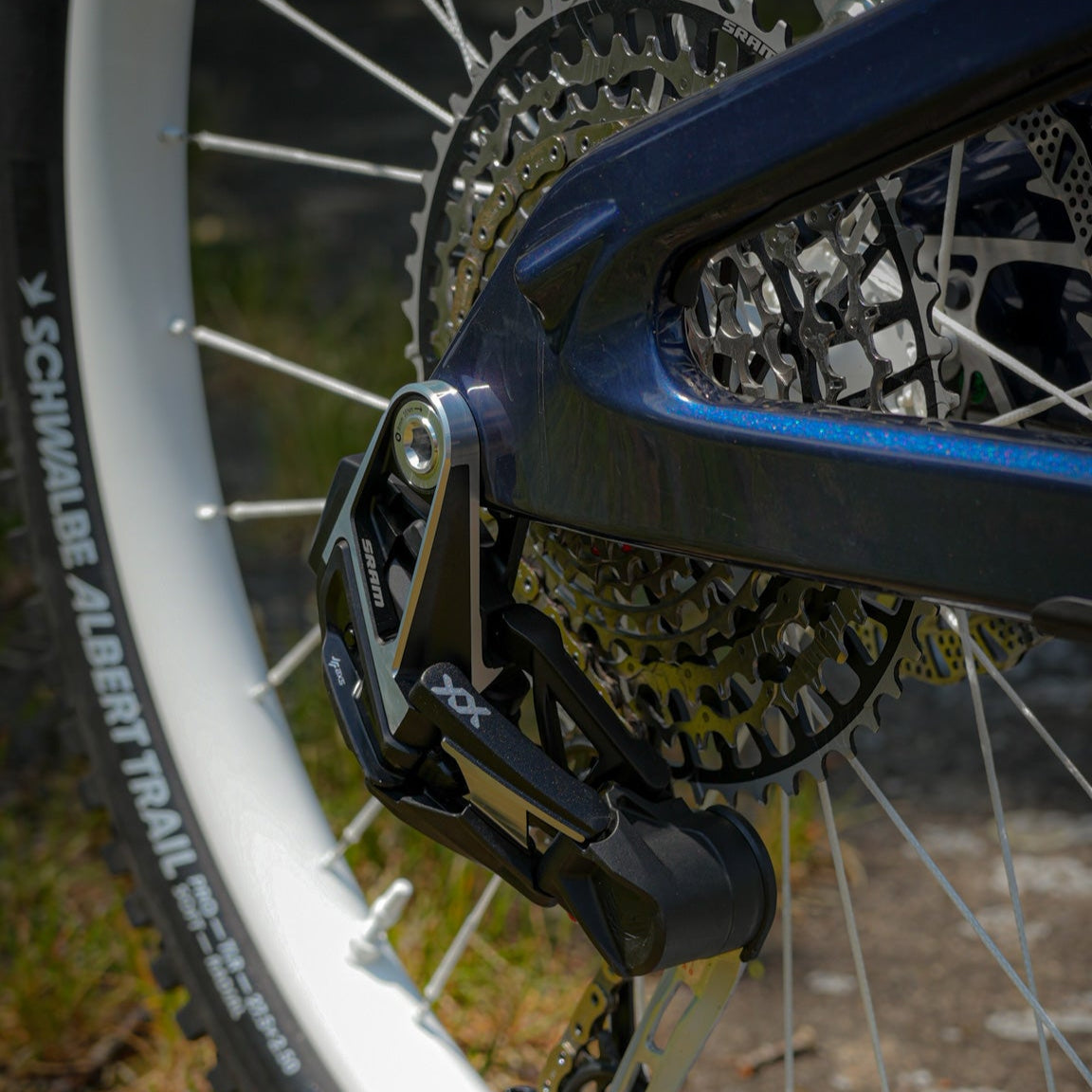 SRAM XX Transmission am Deviate Claymore MX Dreambuild – kabellos, präzise und robust, von Gravity & Sons in Helmbrechts aufgebaut.