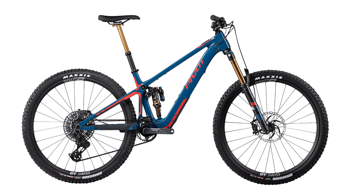 Pivot Shuttle SL in Blue Denim – sportliches Light-E-MTB mit agilem Handling, erhältlich bei Gravity & Sons in Helmbrechts, Oberfranken.