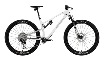 Rocky Mountain Element in Pour Some Sugar on Me / Mr. Roboto / Iron Man – leichtes Trail-Fully mit Carbonrahmen, erhältlich bei Gravity & Sons in Helmbrechts, Oberfranken.